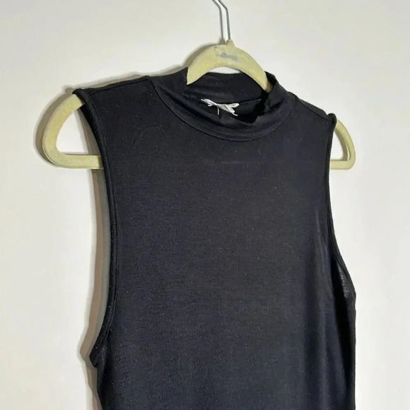 Urban Outfitters Black Sleeveless Top - Picture 4 of 6
